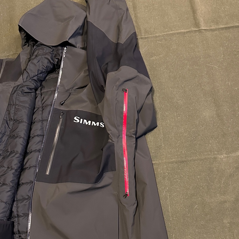 Simms Guide Insulated Gore-Tex Jacket Men’s Large - Picture 5 of 8